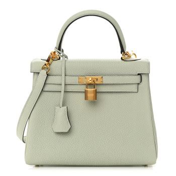 hermes kelly gris neve|HERMES Togo Kelly Retourne 25 Gris Neve .